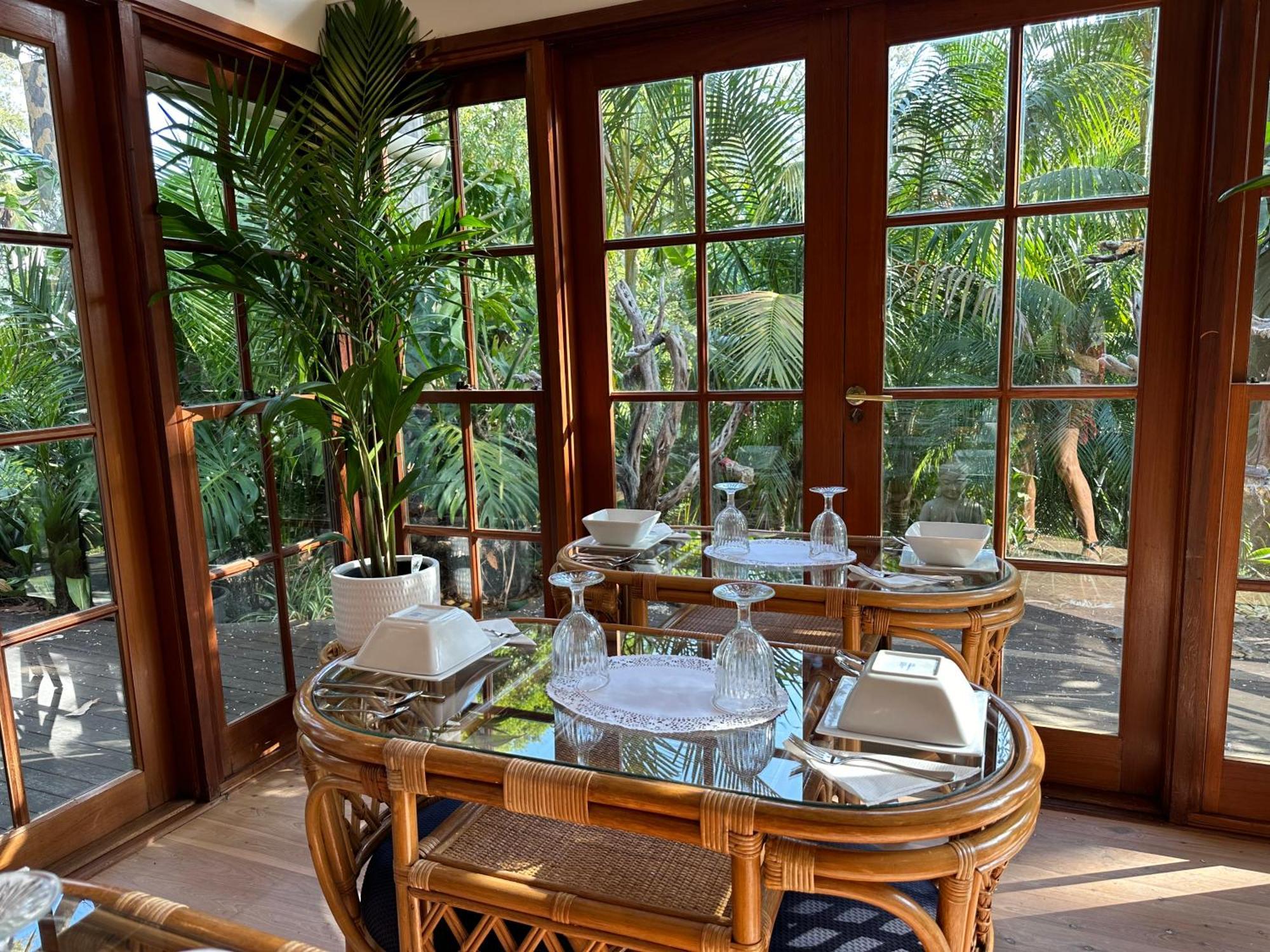 Palm Beach Bed & Breakfast Екстериор снимка